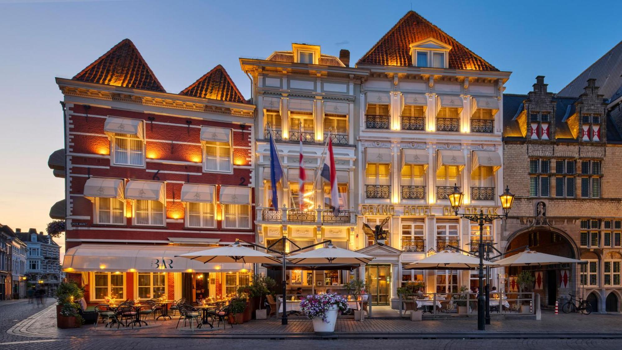 Grand Hotel En Residence De Draak 베르헨옵쏨 외부 사진